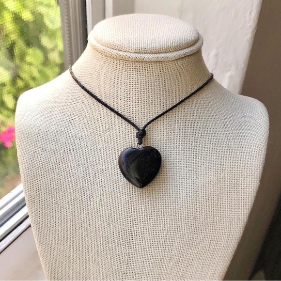 Handmade Jewelry - Black Onyx 🖤 Small Heart Pendant Necklace/Choker